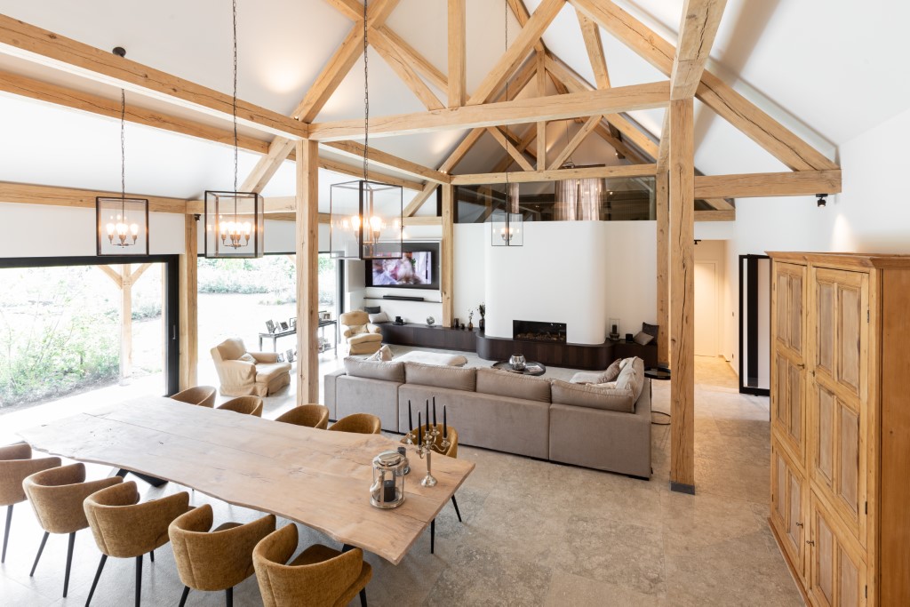 Totaalinrichting van een villa